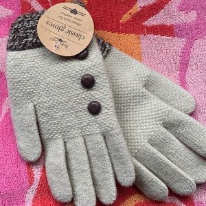 🎁Stitched wool gloves size small 3/$25